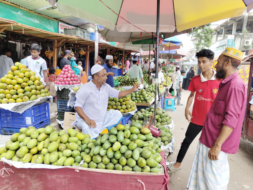 Delicious fruits flood Muradnagar markets
