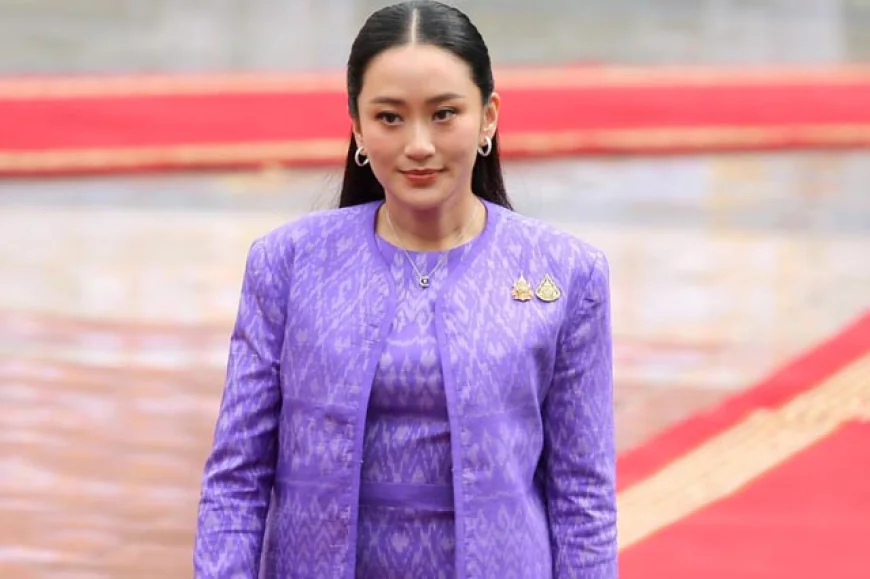 Thai PM Faces Resignation Calls Over Cambodia Call