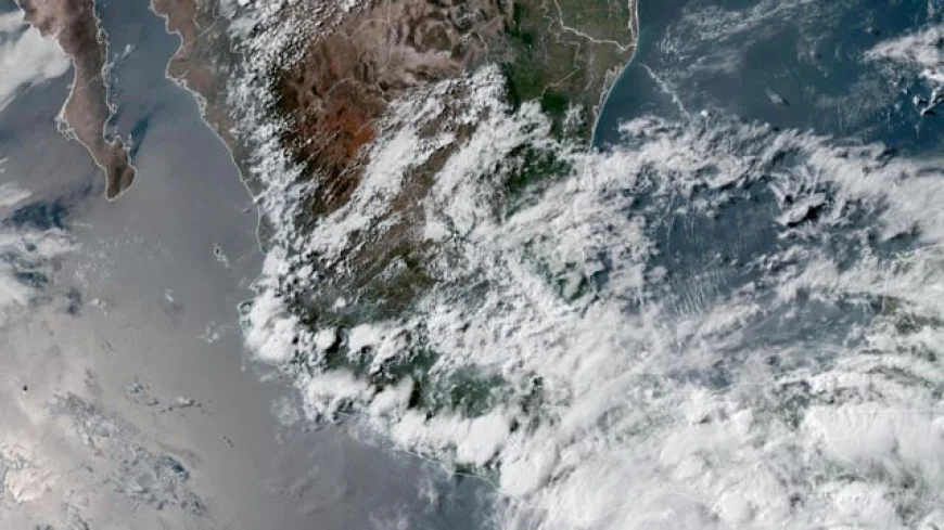 Hurricane Erick Rapidly Strengthens as It Nears Mexico