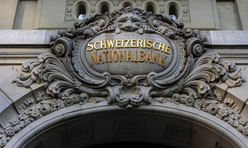 Switzerland Drops Key Interest Rate to Zero