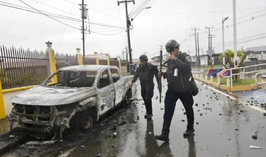 Panama Cuts Internet and Cell Service in Restive Province