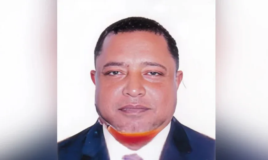 Mahfuj Alam Grieves the Death of Secretary Bari