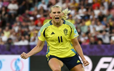 Sweden Overpower 10-Woman Germany to Top Euros Group C