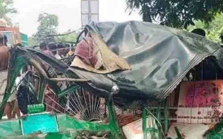 Road Accident in Gazipur Claims Four Lives