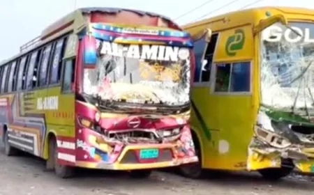 Two Jamaat Activists Killed in Road Crash En Route to Dhaka Rally