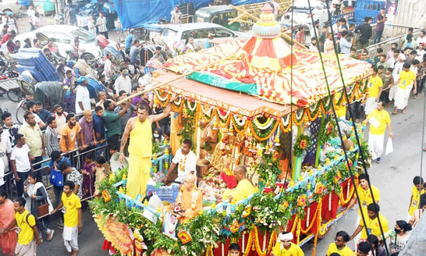 Ratha Yatra concludes with Ulto Ratha chariot pulling ritual
