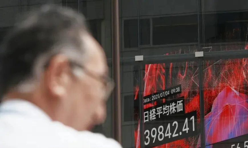 Asian Markets Dip as Trump’s August 1 Tariff Deadline Approaches