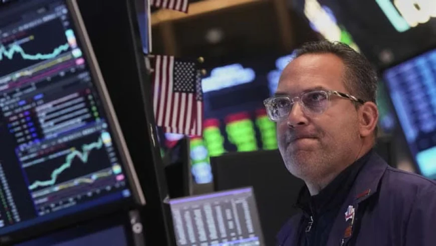 US Stocks Slip from Record Highs as Tariff Fears Resurface