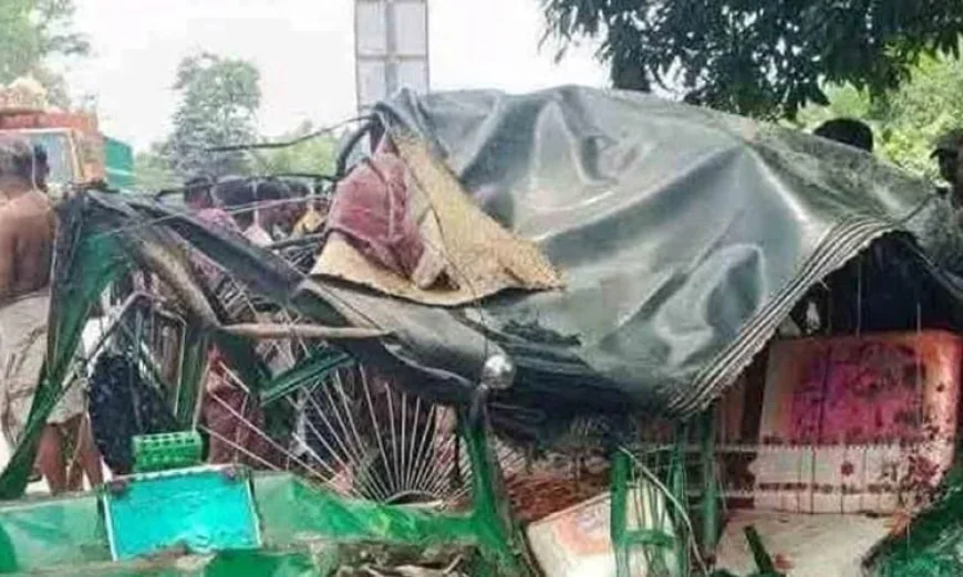 Road Accident in Gazipur Claims Four Lives