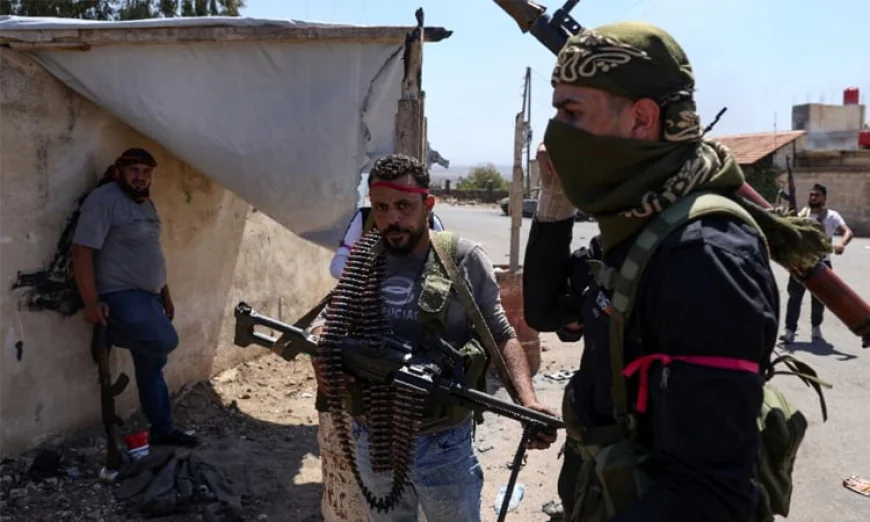 Tribal Forces Clash with Druze Fighters Near Sweida, Syria: Monitor