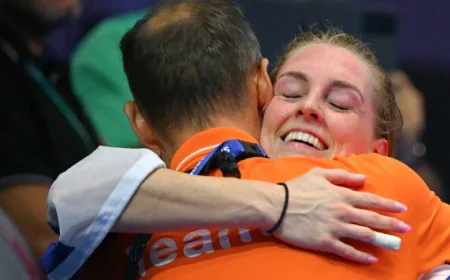 Marrit Steenbergen Retains World 100m Freestyle Title, Edges Out O'Callaghan