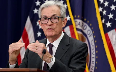 Stocks Rise Ahead of Fed Chair’s Speech