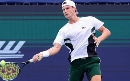 Fucsovics edges van de Zandschulp to claim Winston-Salem title