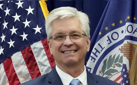 Fed Governor Urges Rate Cut at September Policy Meeting