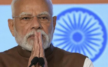 Modi Arrives in Tianjin Ahead of China-Hosted Summit