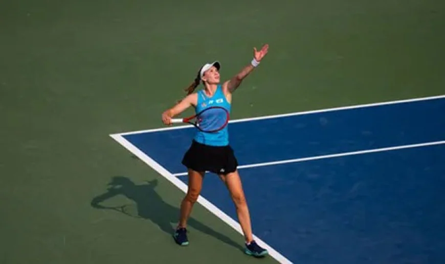Canadian Teen Mboko Upsets Top Seed Gauff in Montreal