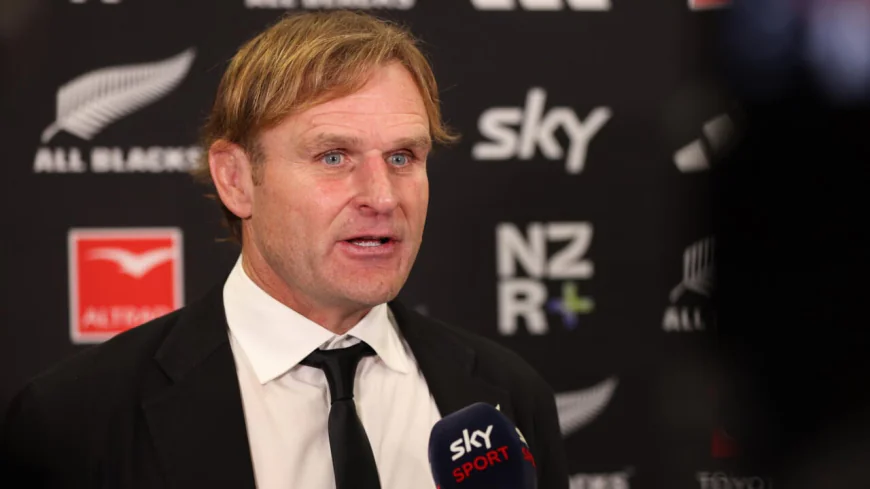 Scott Robertson Hands First All Blacks Call-Up to Simon Parker