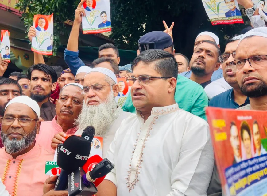 Mostofa Joglul Pasha Papel Calls for Peace, Unity in Dhaka-14