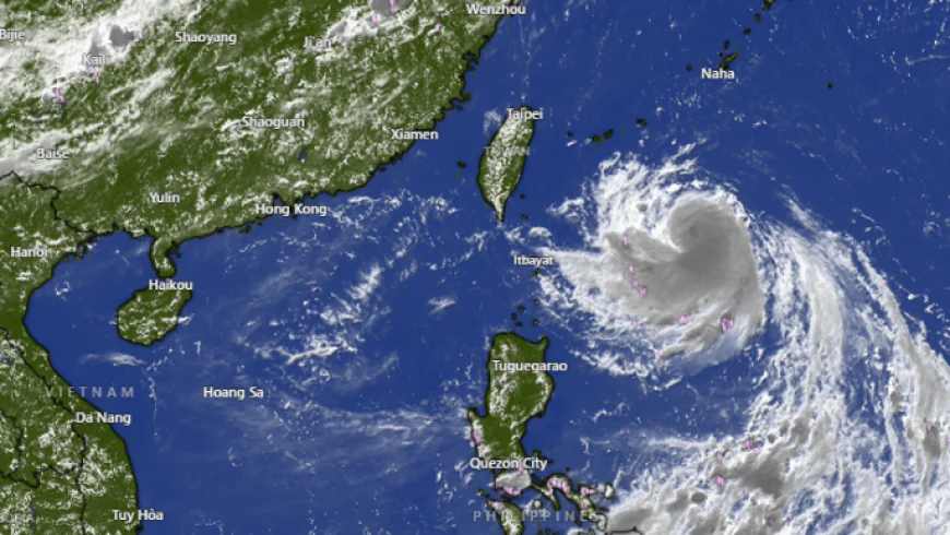 Hundreds Seek Shelter as Typhoon Podul Approaches Taiwan