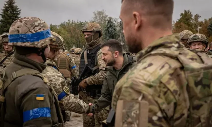 Ukraine Sends More Forces East to Counter Russian Gains, Says Zelensky