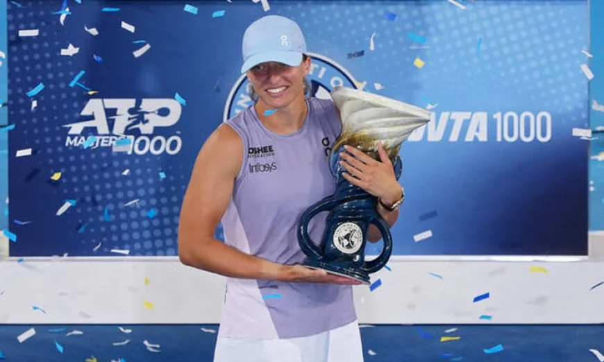 Swiatek Defeats Paolini to Win WTA Cincinnati Open Title