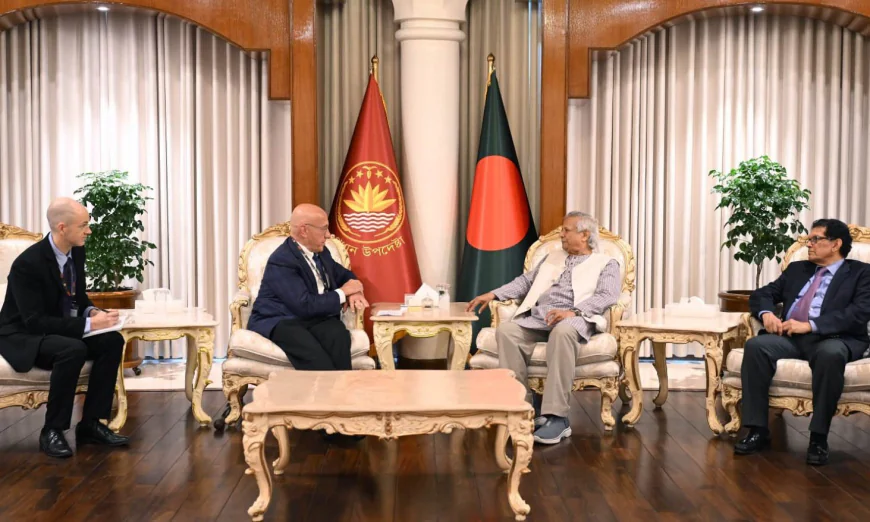 UN Envoy on Myanmar Holds Talks with CA