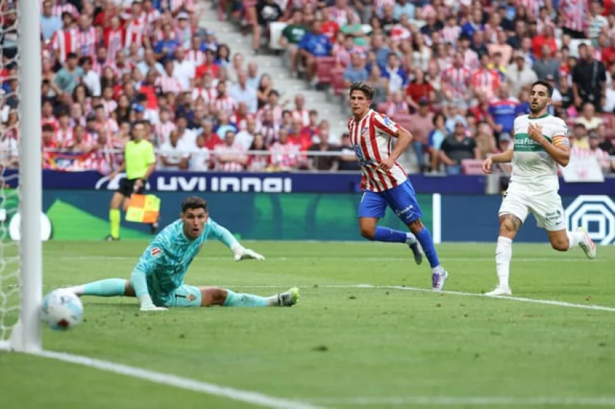 Barça stage late comeback as Atlético falter again in La Liga