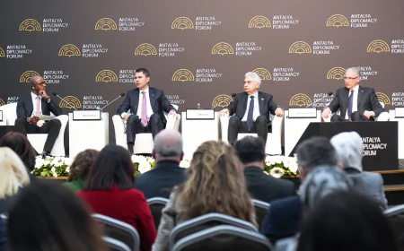 COP29 President Engages in High-Level Climate Diplomacy at Antalya Forum