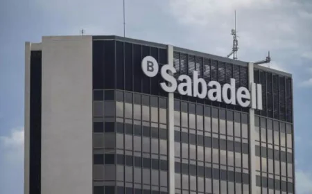 Sabadell board rejects BBVA takeover bid