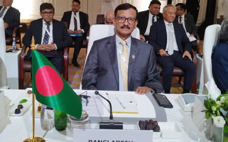 Touhid attends emergency Arab-Islamic Summit in Qatar