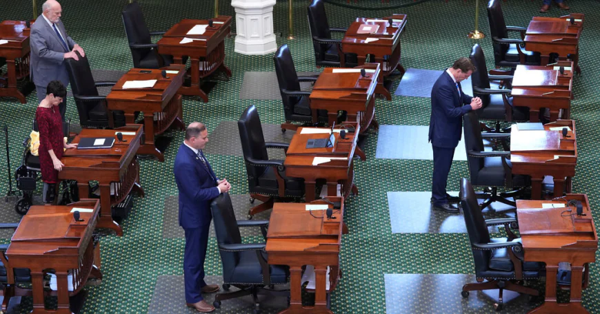 Texas lawmakers approve bill restricting mail delivery of abortion pills