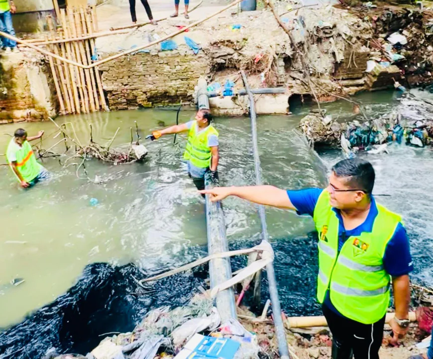 Canal cleaning program in Darussalam  On occasion of BNP's 47th  founding anniversary