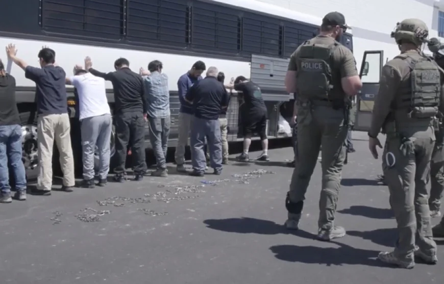 South Korea Sends Plane to Repatriate Detained Workers from US