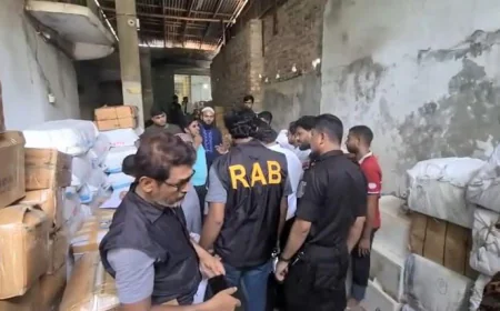 Authorities seize 800 kg of banned polythene in Satkhira