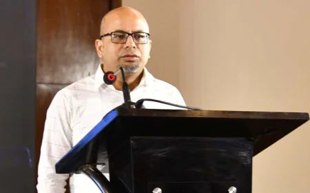 Taiyeb Advocates Registration of Foreign-Bought Handsets