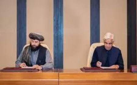 Pakistan and Afghanistan Extend Ceasefire, Plan New Peace Talks