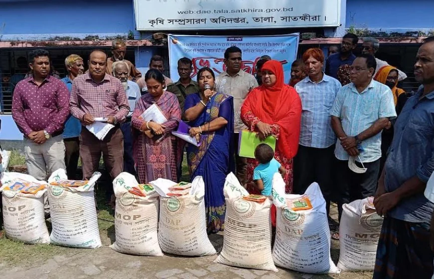 Seeds and Fertilizers Distributed to 690 Farmers in Satkhira