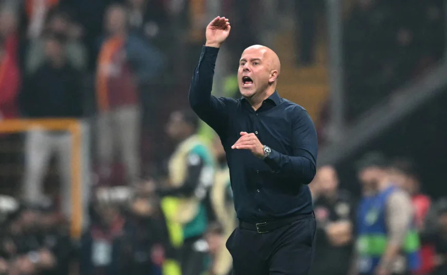 Slot Urges Liverpool to Improve After Third Straight Defeat
