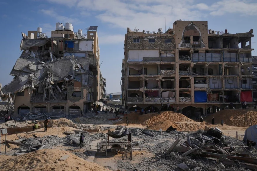 Israel and Hamas Blame Each Other for Gaza Truce Violations Amid Strikes