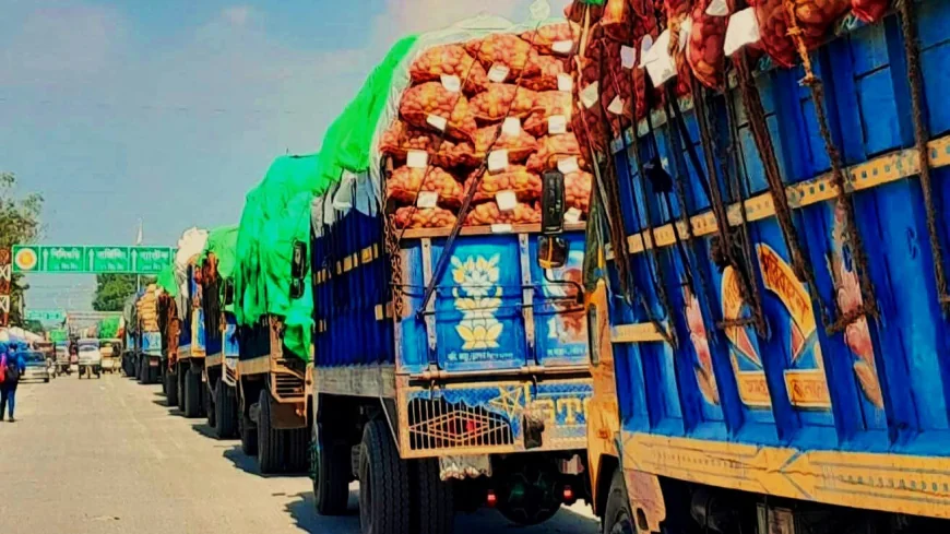Bangladesh Ships 1,407 Tonnes of Potatoes to Nepal via Banglabandha