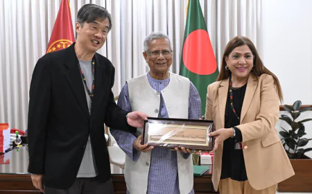 Chief Adviser Urges Greater Awareness on Cancer