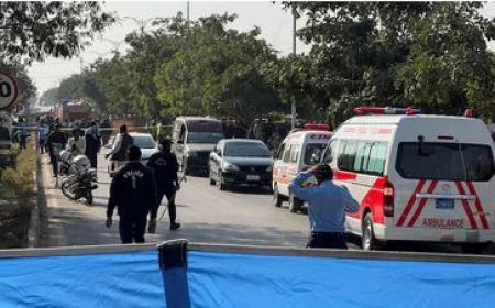 Islamabad Suicide Bombing Kills 12: Pakistan Minister