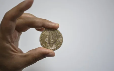 Asian markets falter amid rising concerns over tech rally, US rate outlook