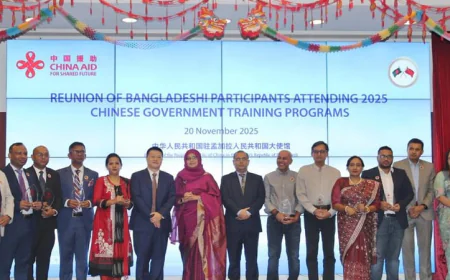 China honors Bangladeshi professionals at training reunion
