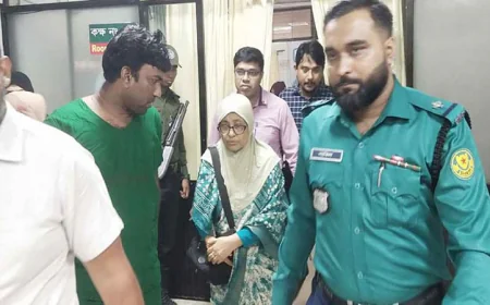 Health adviser visits DMCH to check on earthquake victims