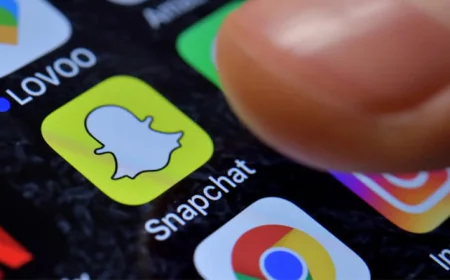 Australia sees Snapchat roll out age checks before social media ban