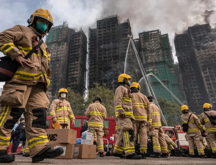 Hong Kong Anti-Corruption Agency Arrests 8 in Connection with Deadly Fire