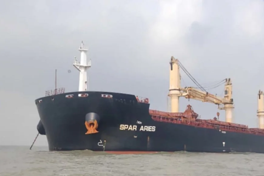 US Wheat Shipment Arrives at Kutubdia Anchorage