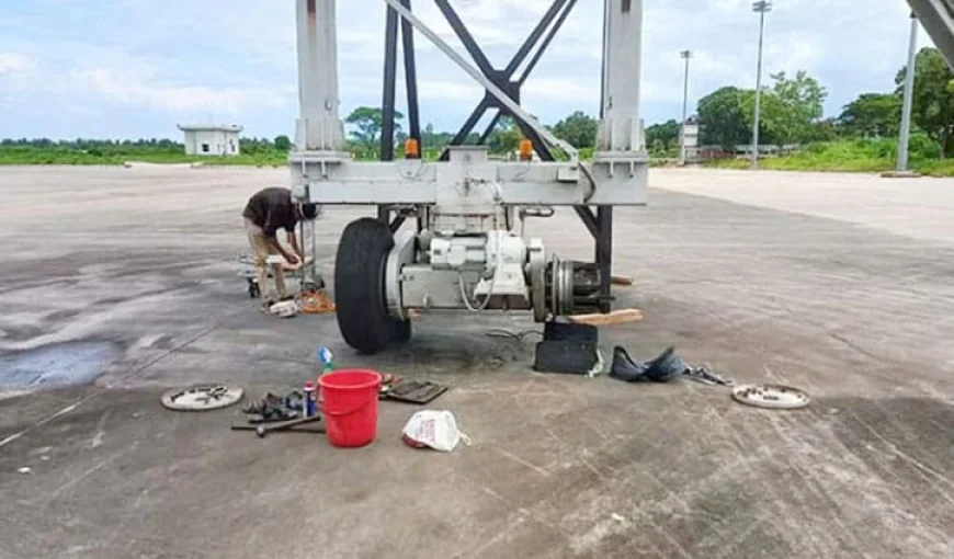 One Killed in Boarding Bridge Wheel Explosion at Osmani Airport