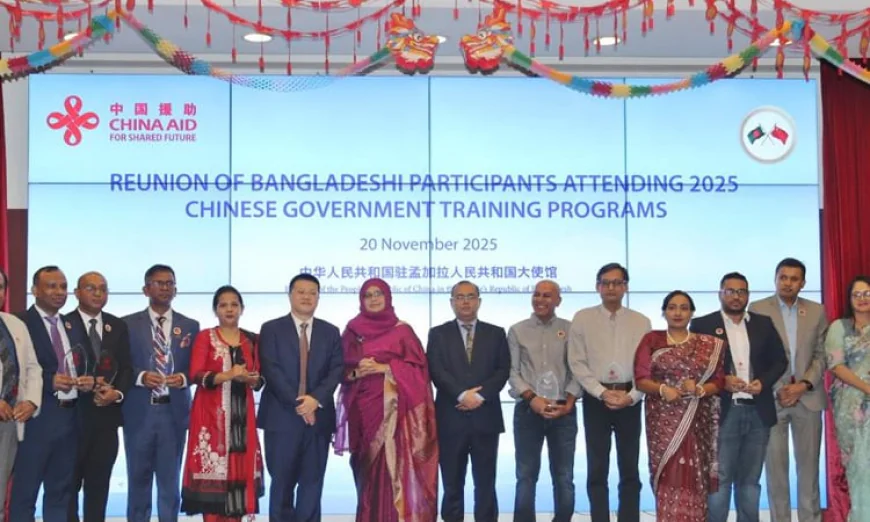 China honors Bangladeshi professionals at training reunion